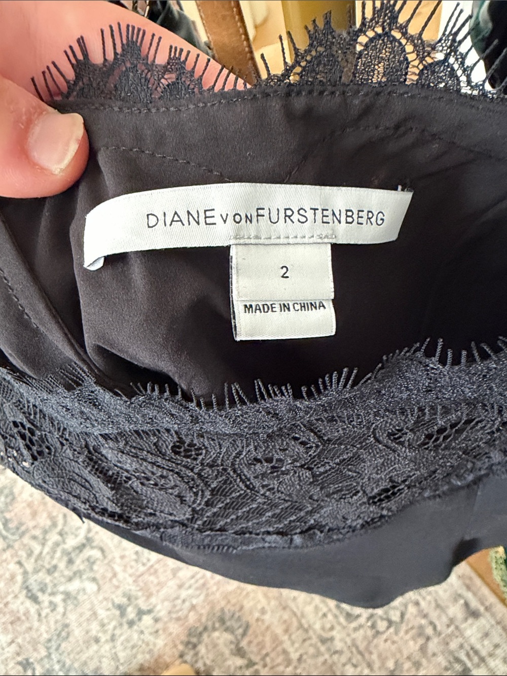 Diane von Furstenberg DVF Black Lace Slip Cocktail Dress Size 2 - Picture 3 of 4